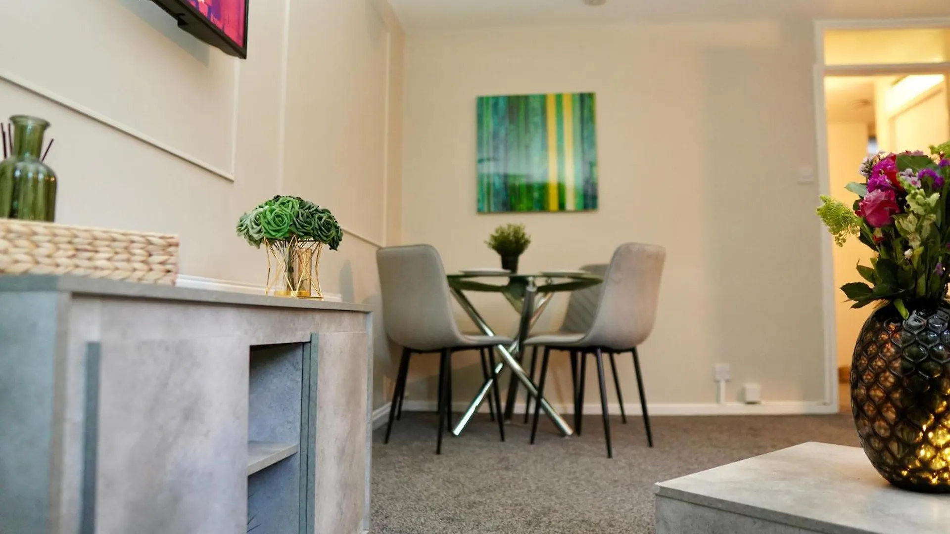 Spacious 1Bd Flat Near Central London, Office, Smart Tv Apartment London