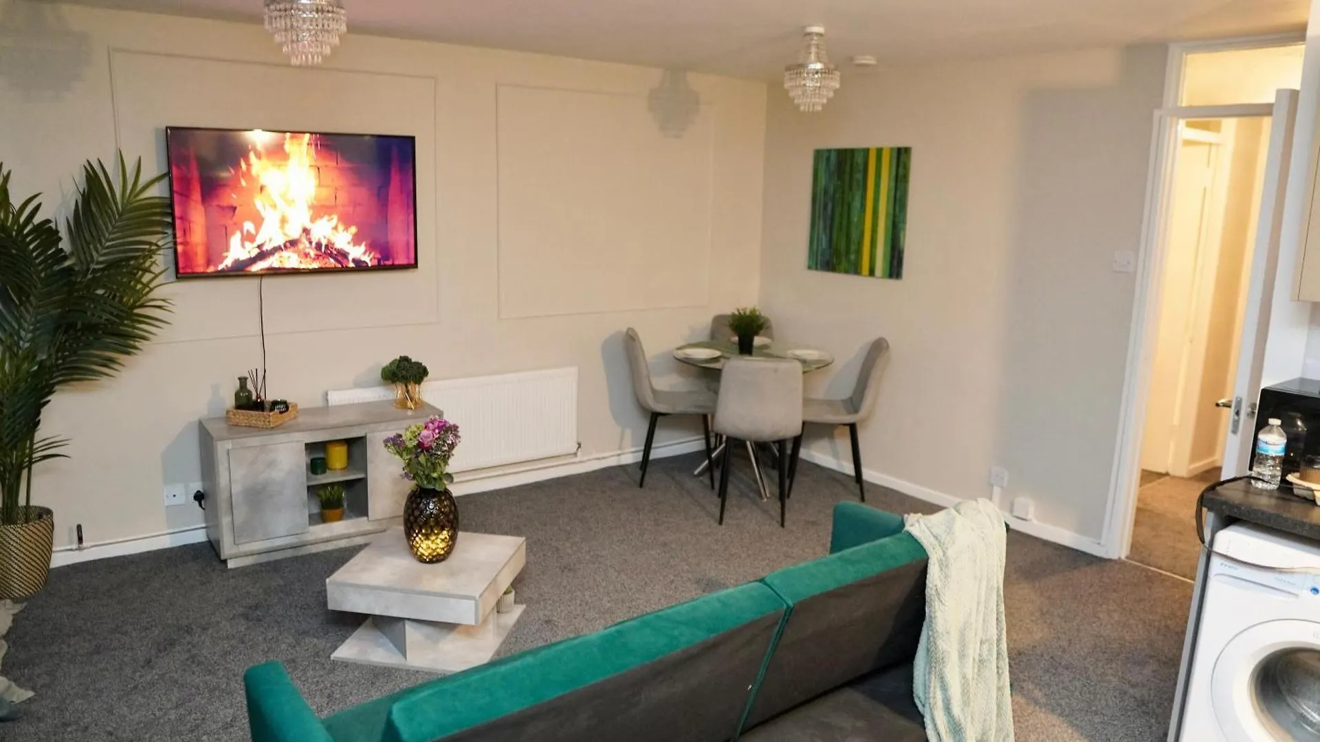 Spacious 1Bd Flat Near Central London, Office, Smart Tv Apartment
