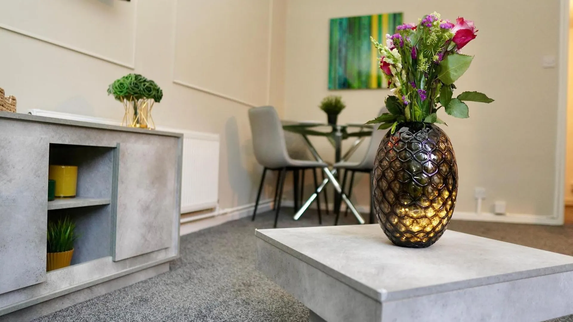 Διαμέρισμα Spacious 1Bd Flat Near Central London, Office, Smart Tv